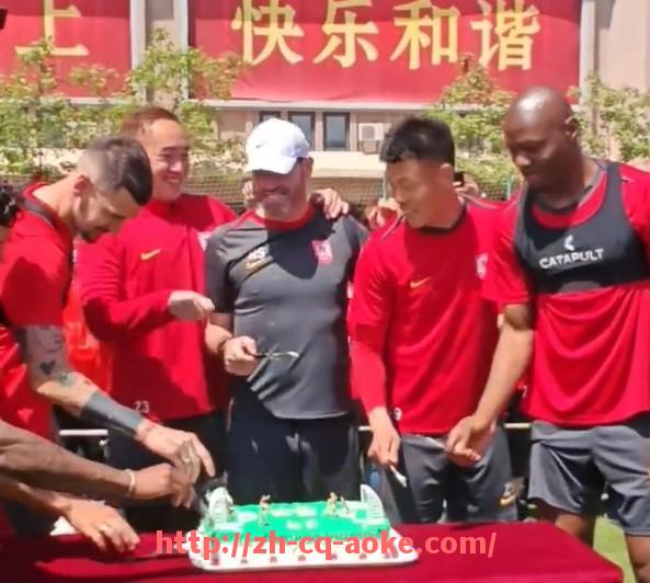 澳客足彩-直播吧足球录像机与CBA直播：如何同时观看篮球与足球